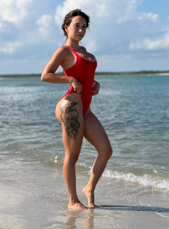 Veronica tweet media