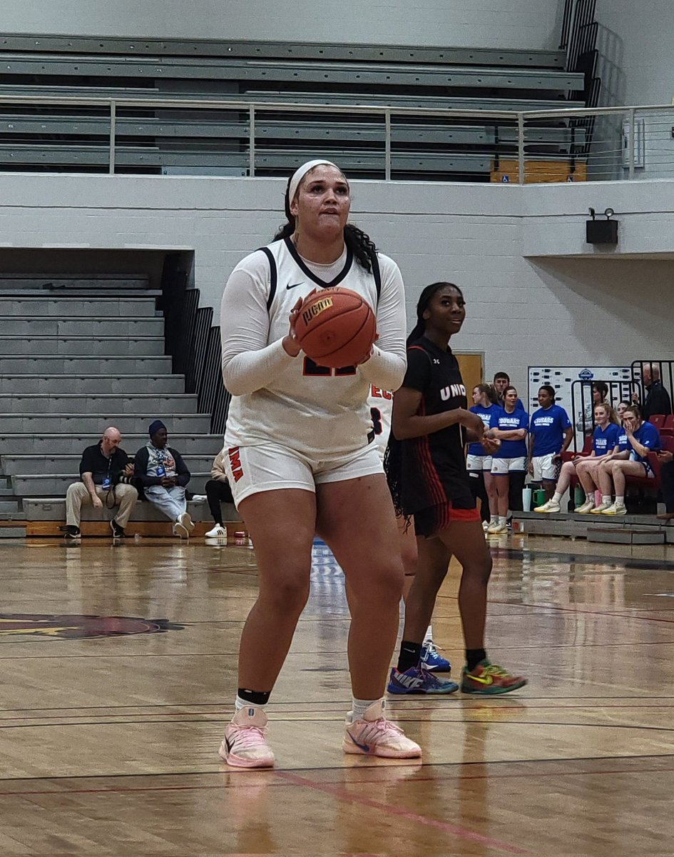 CghrMedia's tweet photo. 🏀 #CGHRMedia
@NJCAABasketball
WBB Div 2 Nationals
#Elite8
FINAL
@PimaWBB (AZ) - 88
VS
Union College (NJ) - 75
#Pima
Kiley Sours-Miller - 29 Pts - 10 Reb
Lucy Fisher - 14 Pts
#Union
Zakiyyah Lindsey - 21 Pts (3-3Ptrs)
Cianna Papineau - 16 Pts (2-3Ptrs)
#NJCAABasketball https://t.co/7CPXjo8oSh
