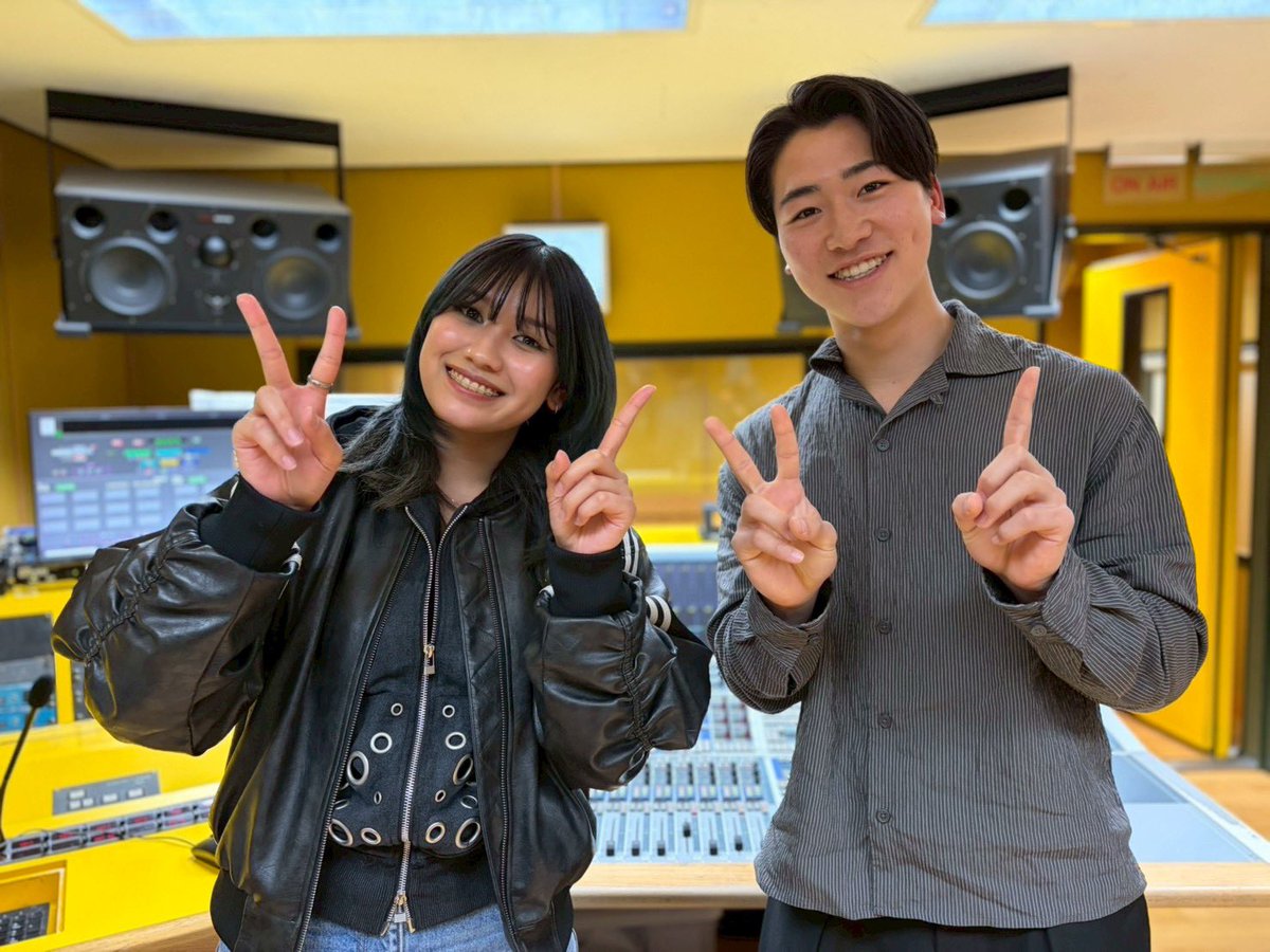 FM802 RIVERSIDE IN YOUR HEART tweet media