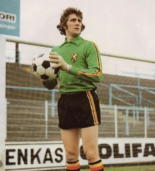 Mk5: PES Classic tweet media