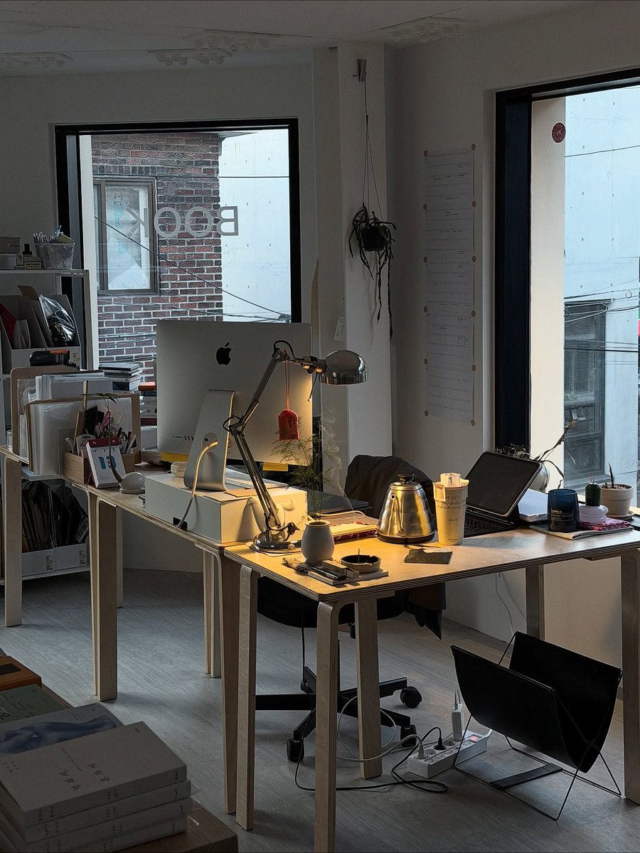 interiorstellar tweet media