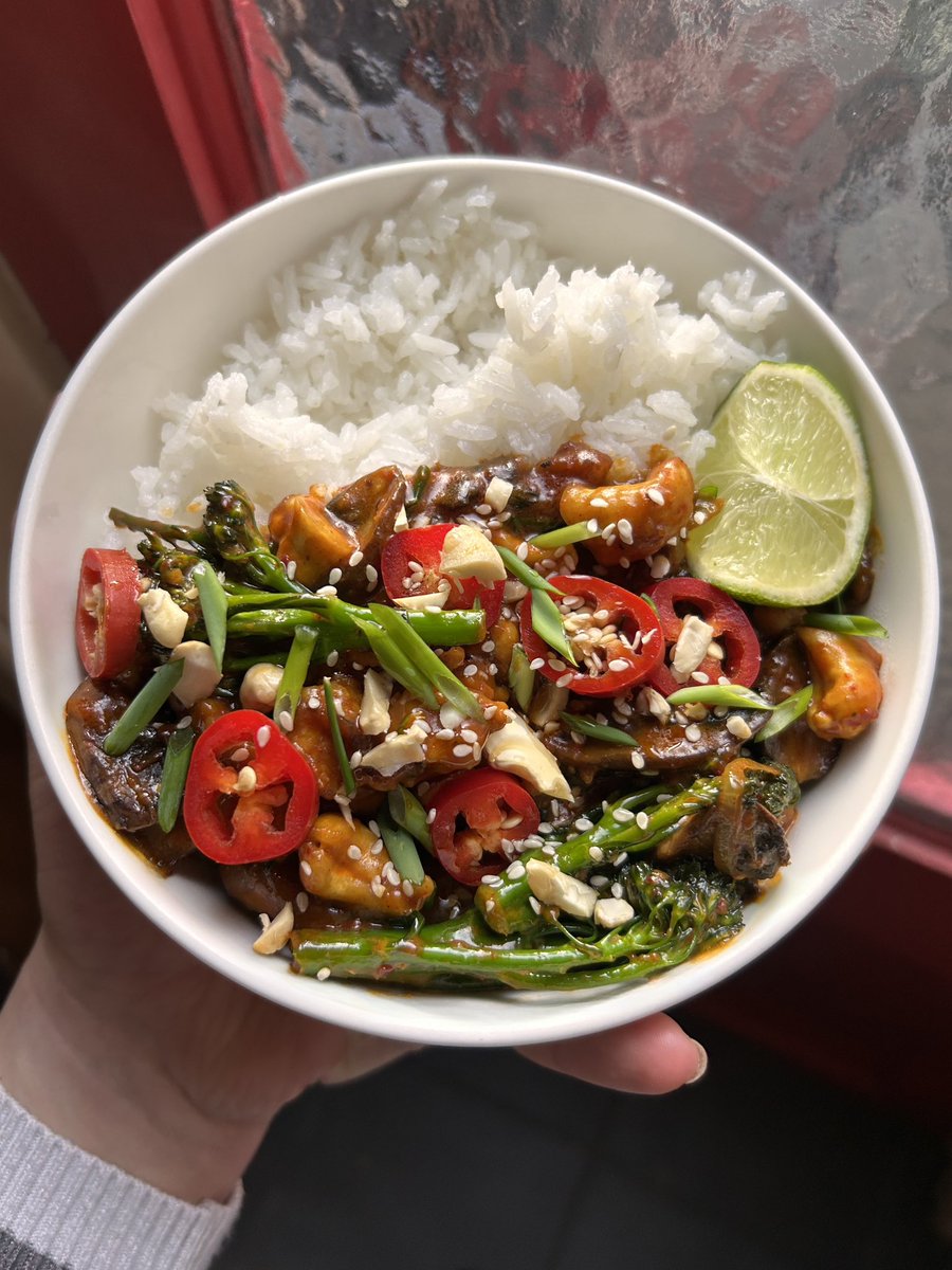 Samantha 🇵🇸 tweet media