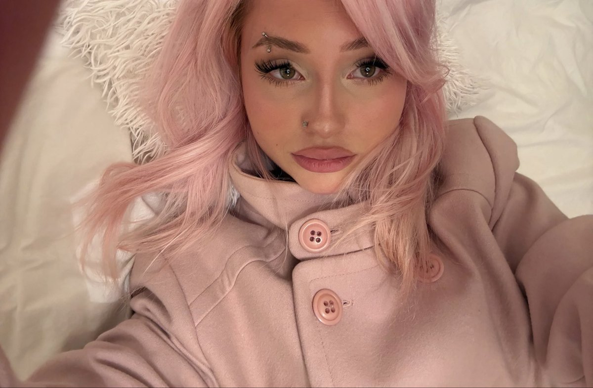 la blonde aka mirage tweet media