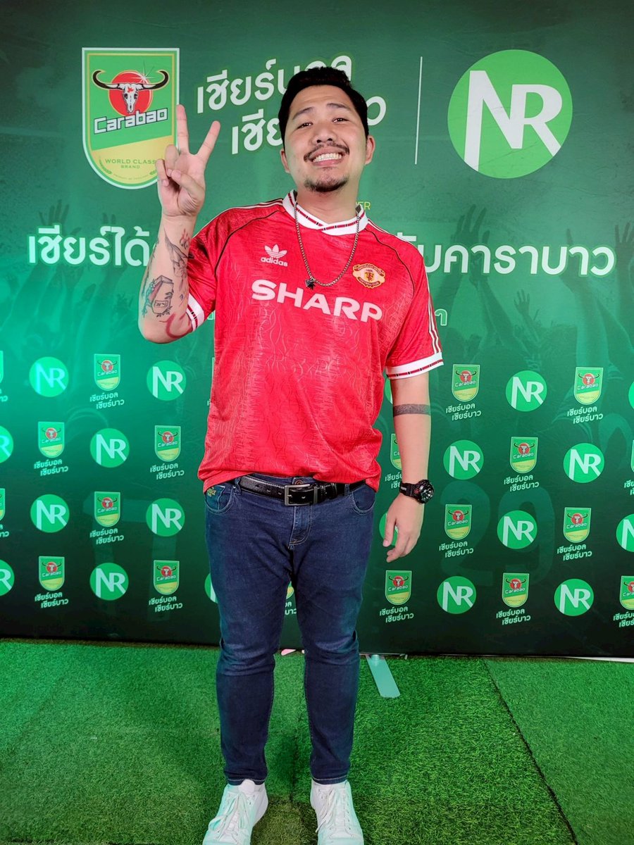 33_fortune's tweet photo. อาทิตย์ 22 นี้ นัดชิงคาราบาวคัพ
อยากดูบอลนอกบ้าน ดูบอลกันแต่หัวค่ำด้วยกัน พร้อมโปรดีๆ สำหรับคอเบียร์
ม��เจอกันที่ร้าน Fortune tap craft beer x อารียา
📍
Fortune tap
https://t.co/UFjK18B8VD
รายละเอียดการจองที่นั่ง ผ่าน QR ด้านล่างได้เลยจ้า
#CarabaoCup #CarabaoTawandangBeverage https://t.co/PVJTmjbdVx
