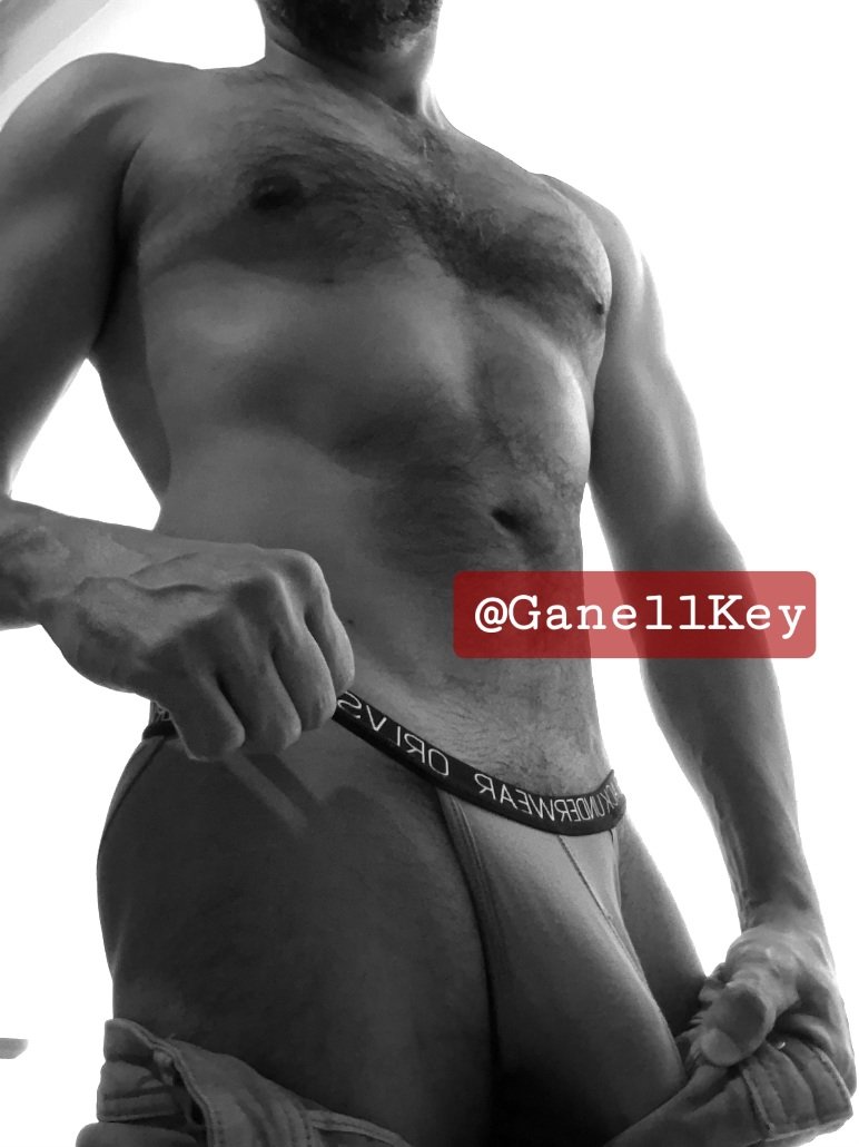 ƓąղҽӀӀҠҽվ tweet media