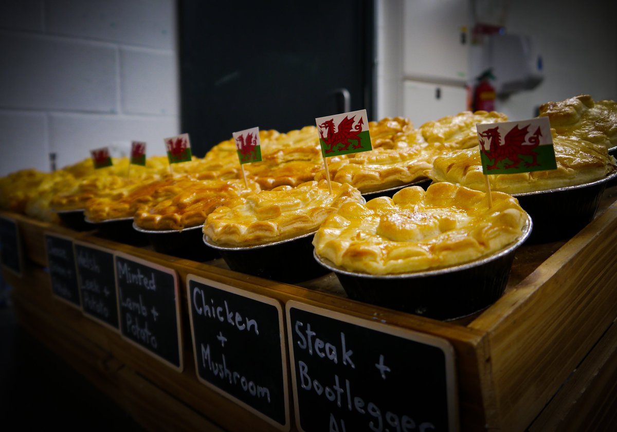 Phil Jones tweet media