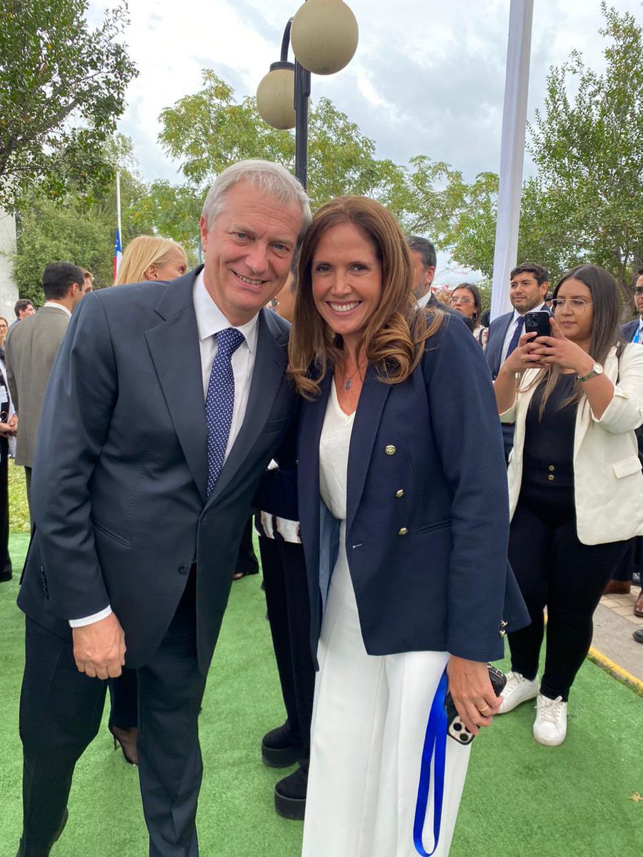 Macarena Santelices Canas🖐️🇨🇱 tweet media