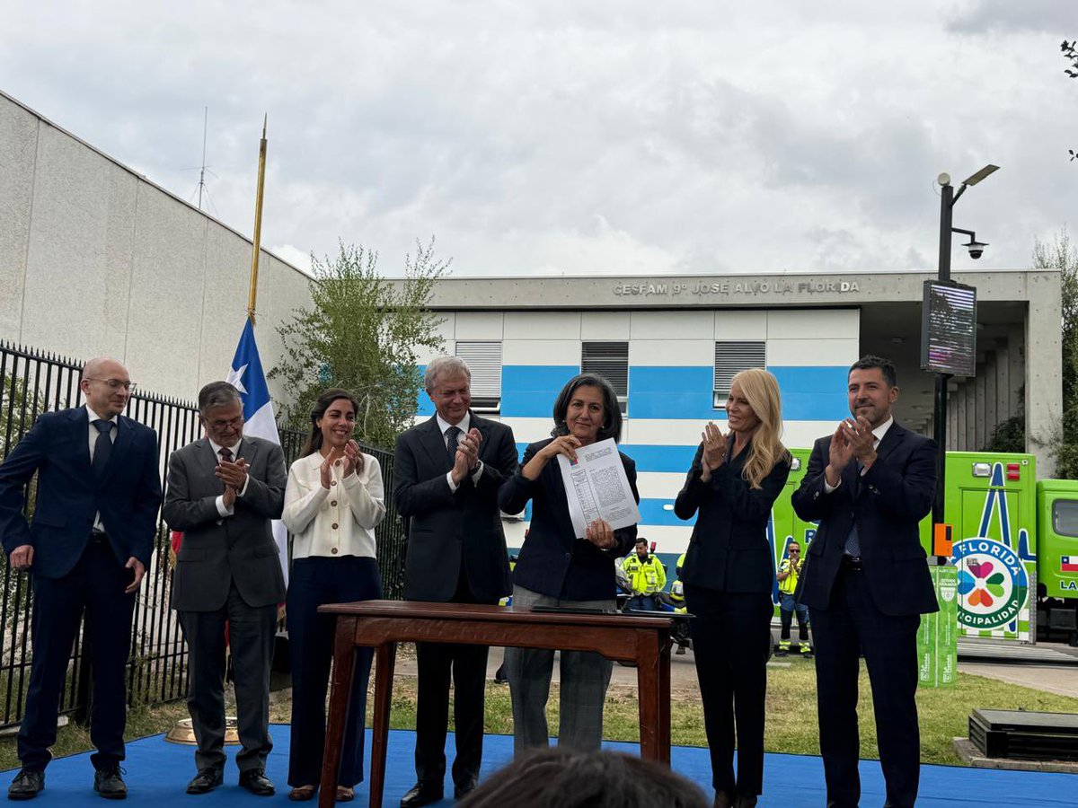 Macarena Santelices Canas🖐️🇨🇱 tweet media