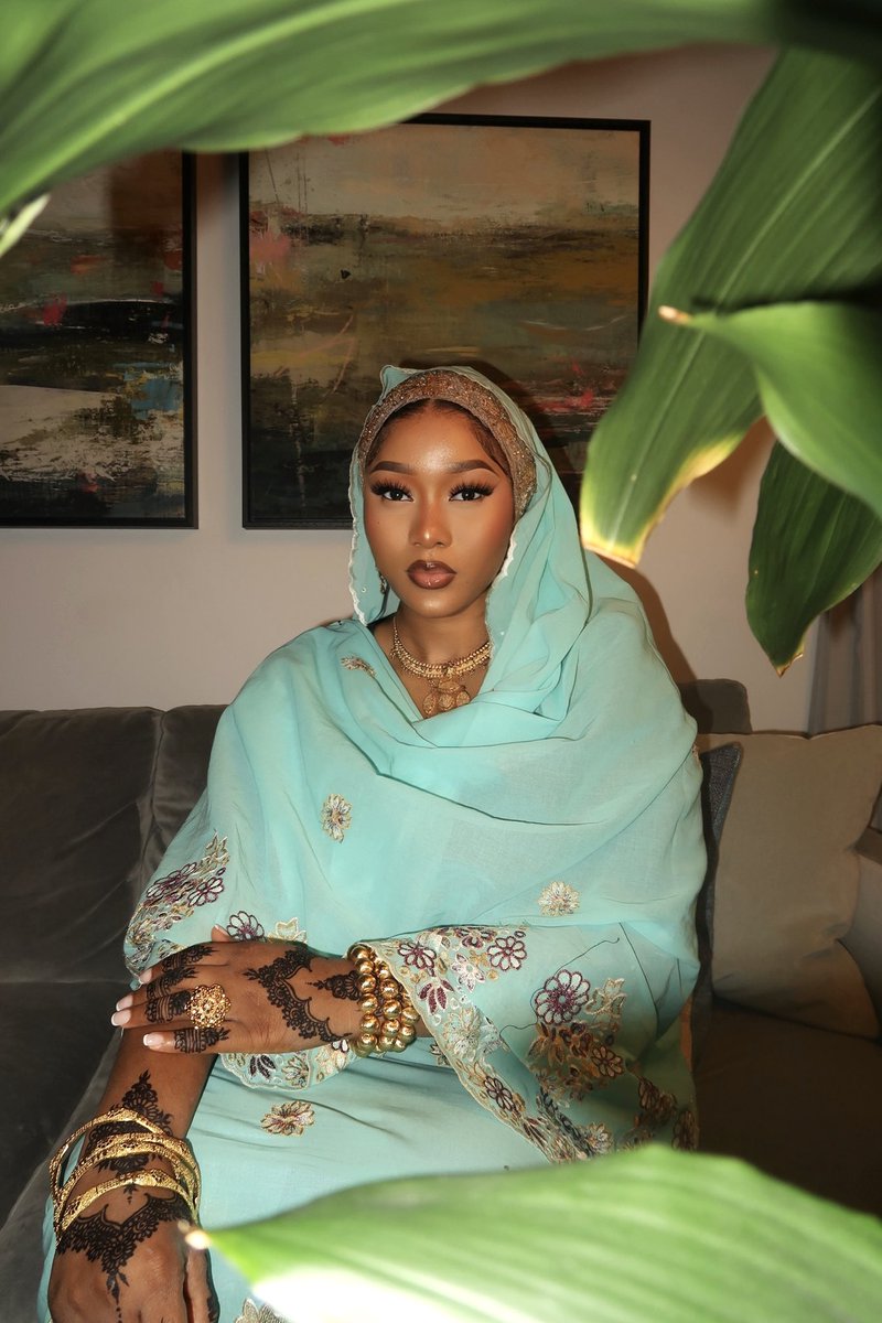 ximply_kay's tweet photo. Eid Mubarak 🌙 https://t.co/gA3bDxTxre