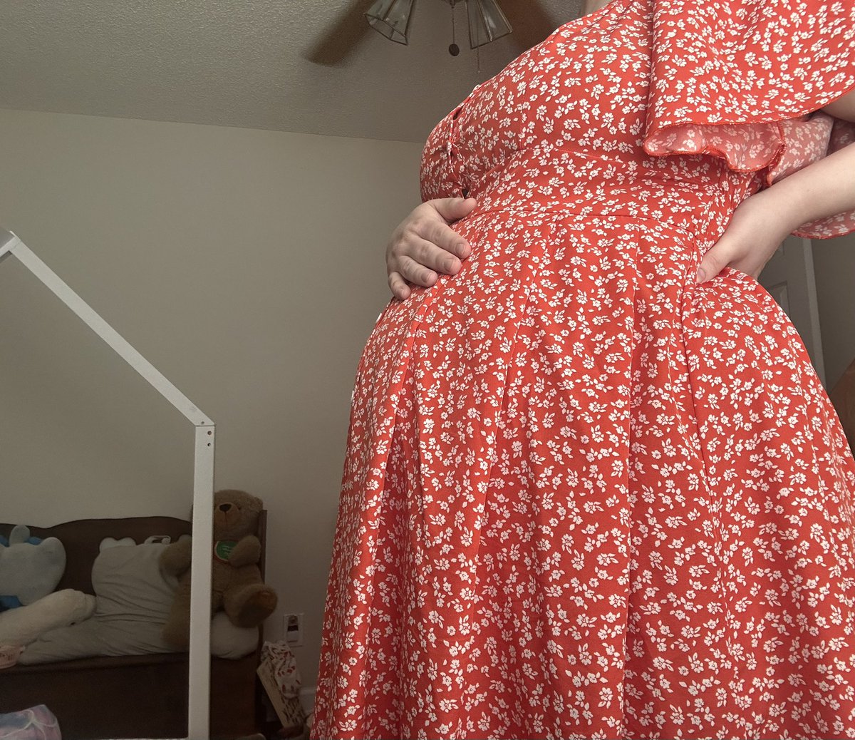 The Classic Wife 💟 tweet media