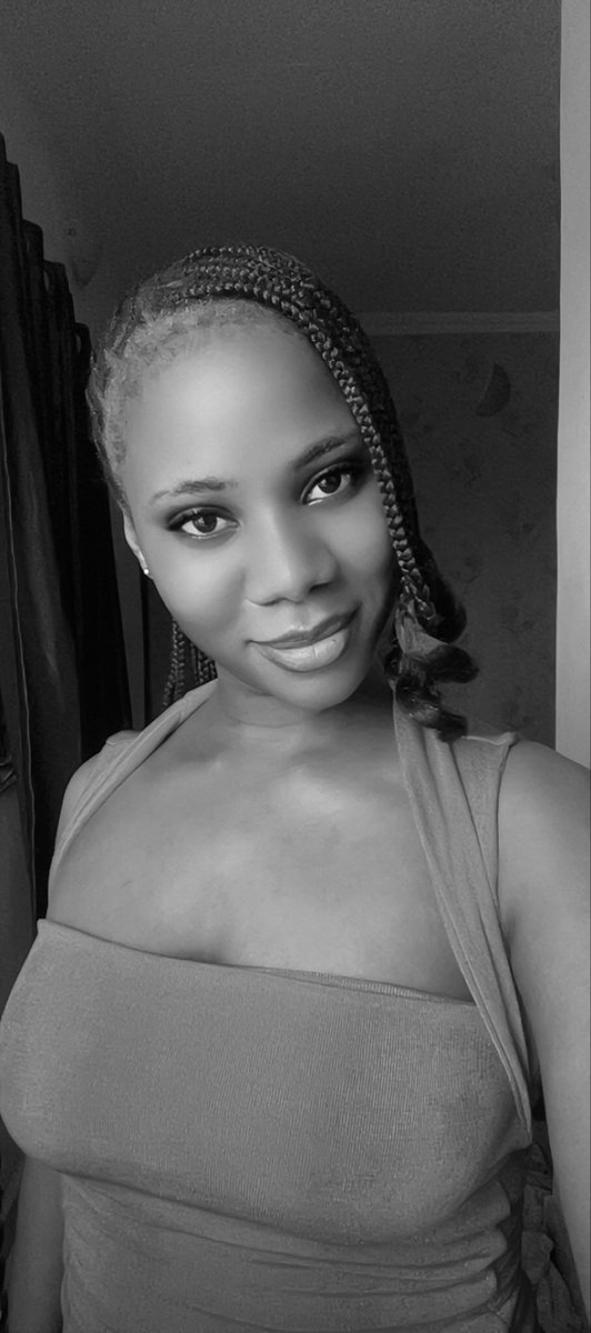 AdeBukola💐 tweet media