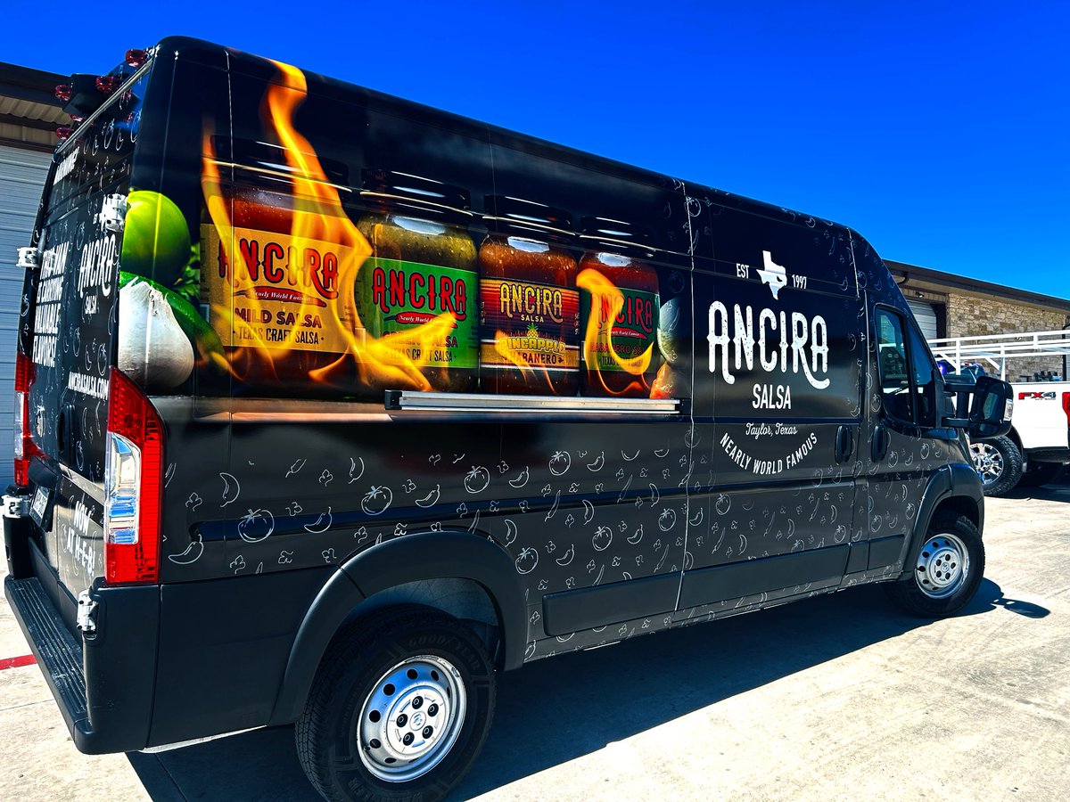 Ancira Salsa tweet media