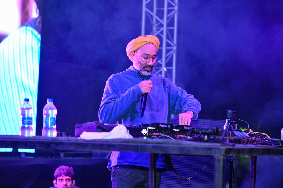 IITKanpur's tweet photo. Vibe shifted gears with an electrifying EDM Night featuring Nucleya. From thought-provoking conversations to high-energy performances, Day 2 perfectly captured the spirit of Techkriti.
#InnovationInAction #AISummit #EDMNight #IITK https://t.co/7EnhafkhYJ
