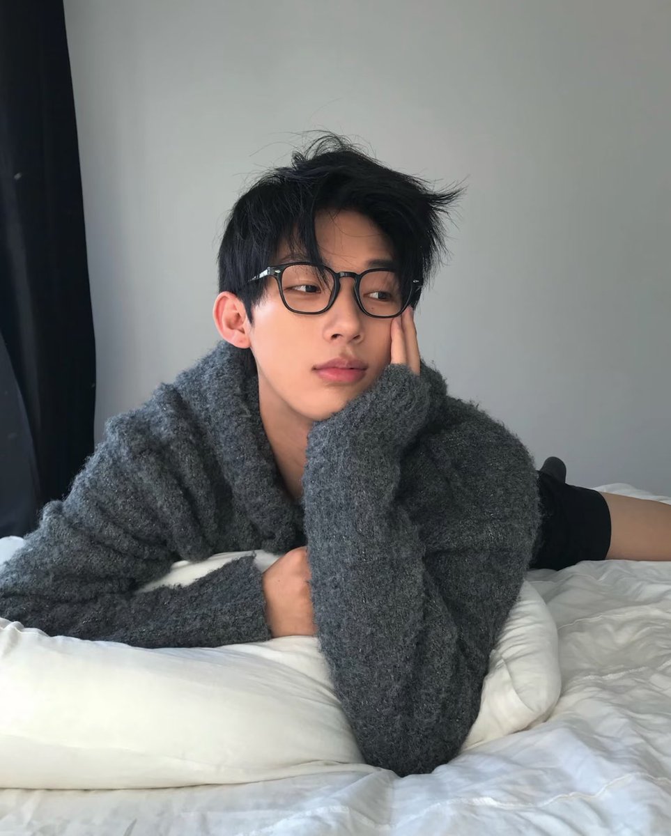 𓏲ּ𝄢 tweet media