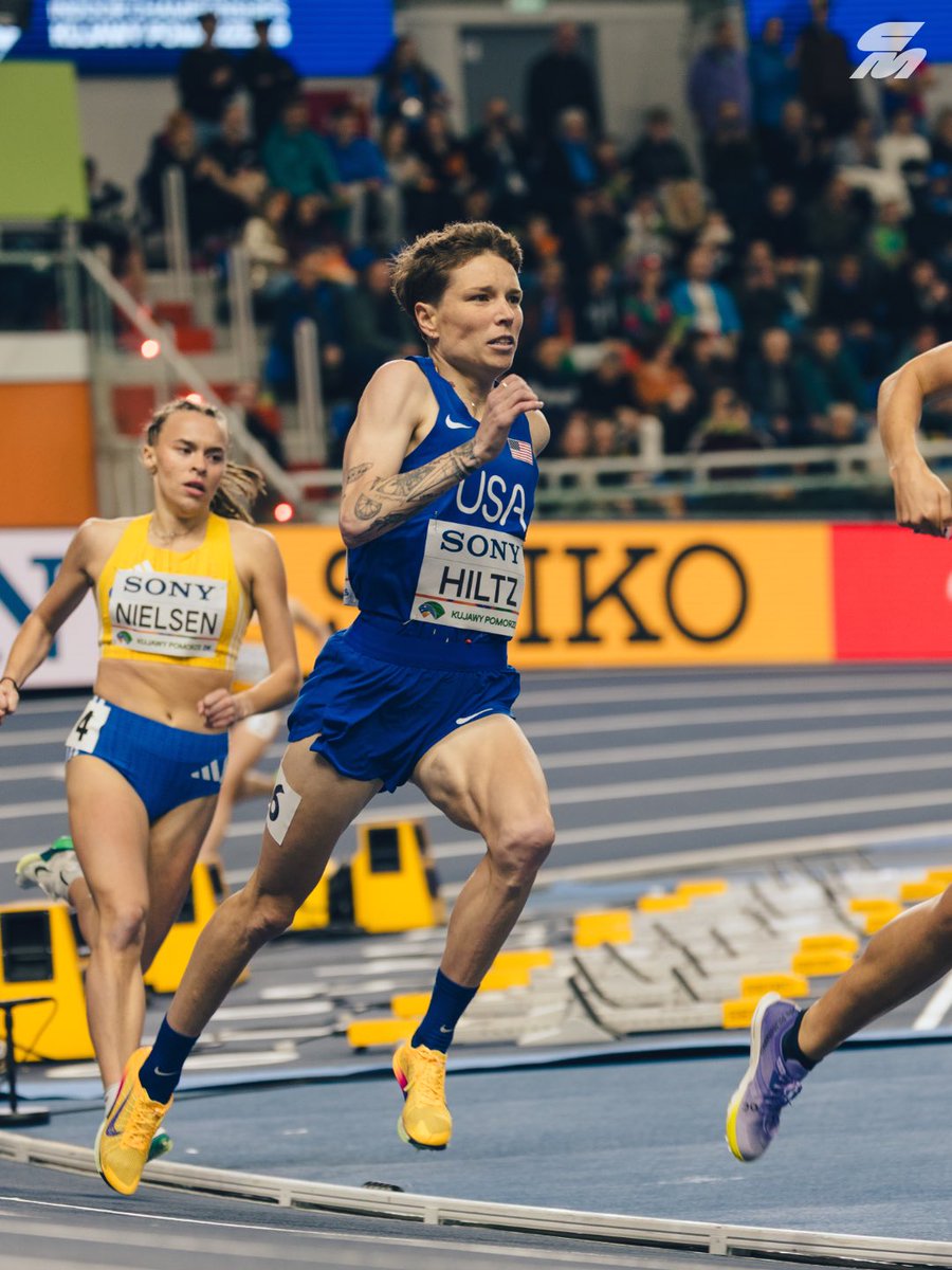 CitiusMag's tweet photo. KICKI HILTZ 👟

Nikki Hiltz 🇺🇸 uses a 28.17 final 200m to advance to the 1500m final in Toruń, running 4:16.32 for second behind Heat winner Agatha Guillemot 🇫🇷.

Unfortunately, NCAA champ Wilma Nielsen, who represents Sweden internationally, falls on the wrong side of the Q with a 4:17.48 in fifth and will not make the final.