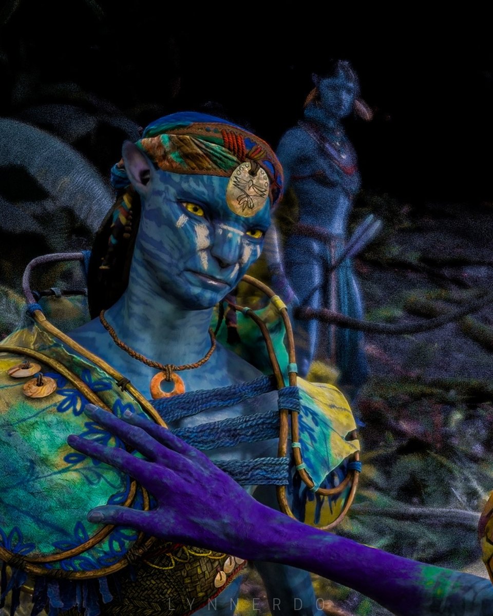 Lynnerdo's tweet image. The way he looks at her 🥹

#kanat #nefika #afop @AvatarFrontiers