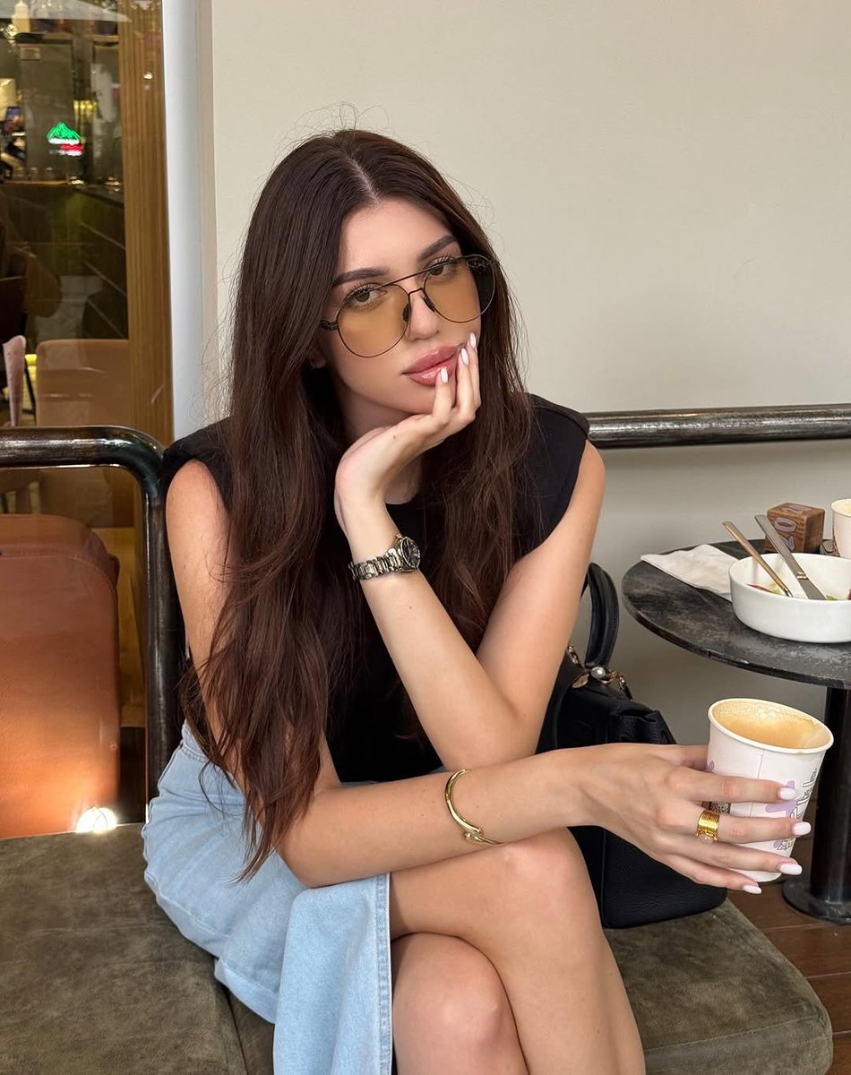 Maria tweet media