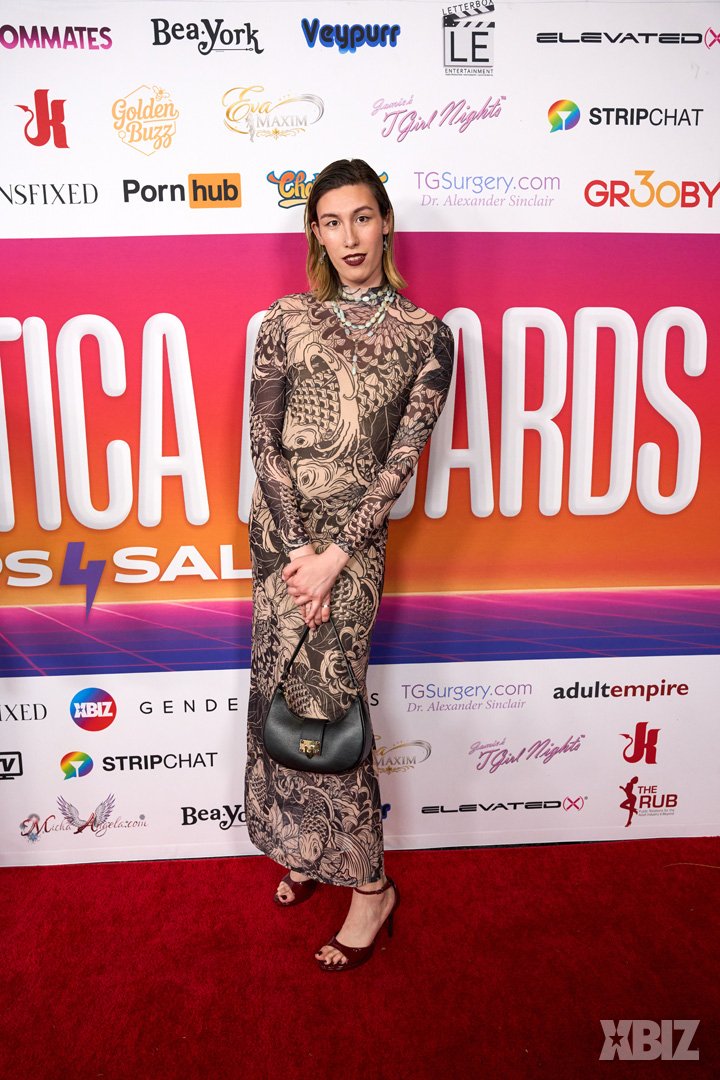 Riley 💕 tweet media