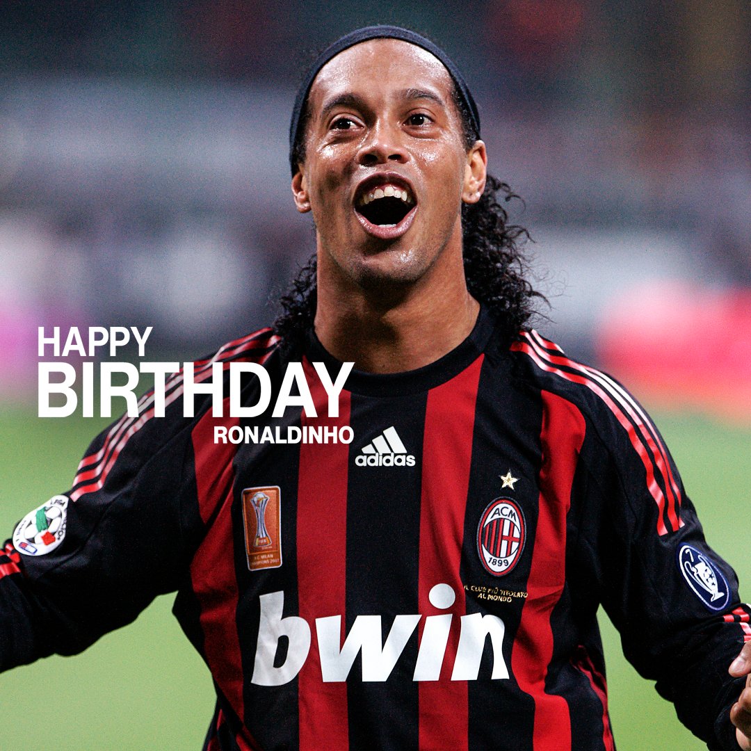 acmilan's tweet photo. A player that every Rossonero could watch on repeat 🔁😍

Parabéns, @10Ronaldinho 🎂