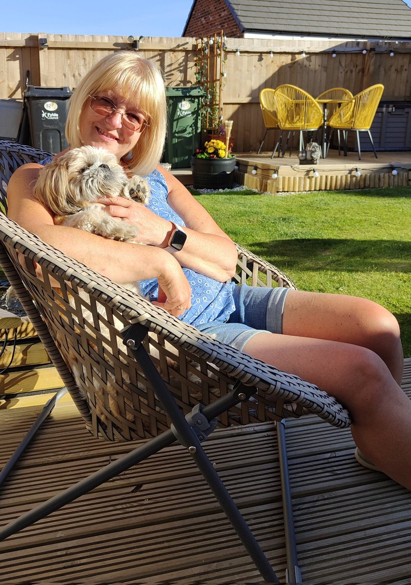 Bella🇬🇧 tweet media