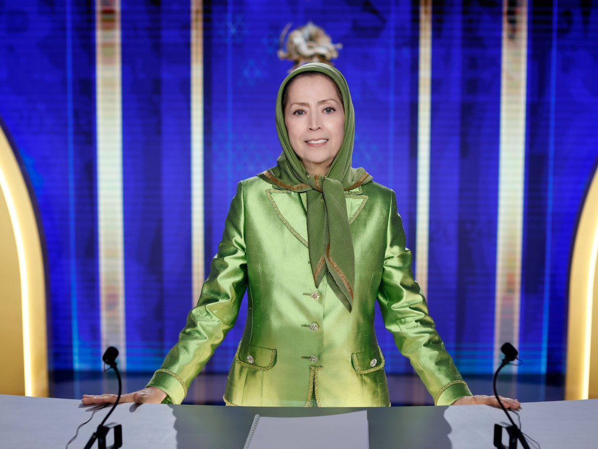 ایران فردا، سرزمین آزادی و برابری است.
#نه_شاه_نه_شیخ #آری_به_جمهوری_دموکراتیک #ایران #شورای_ملی_مقاومت