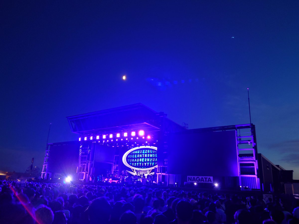 あいもん tweet media