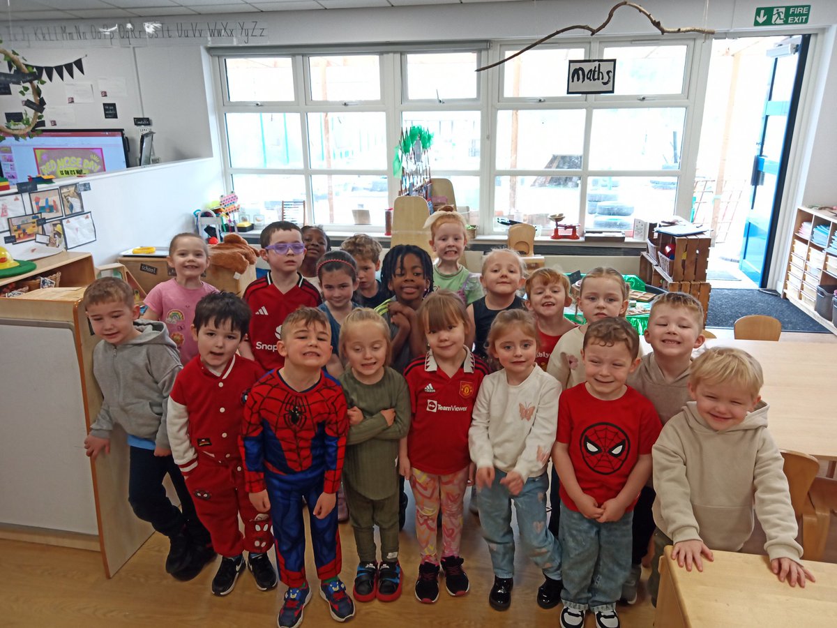 @MrsRSGC tweet media