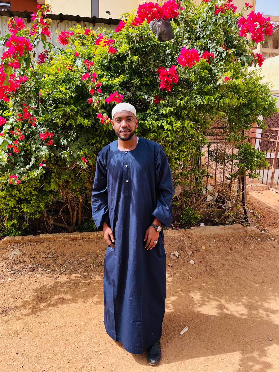_wadah_faisal's tweet photo. عيد سعيد ومبارك عليكم وربنا يجعلنا من الفائزين ويبلغنا المقاصد وكل أمانينا حضور وتلاقي النور 🌹❤️ https://t.co/UMeRGMqqvP