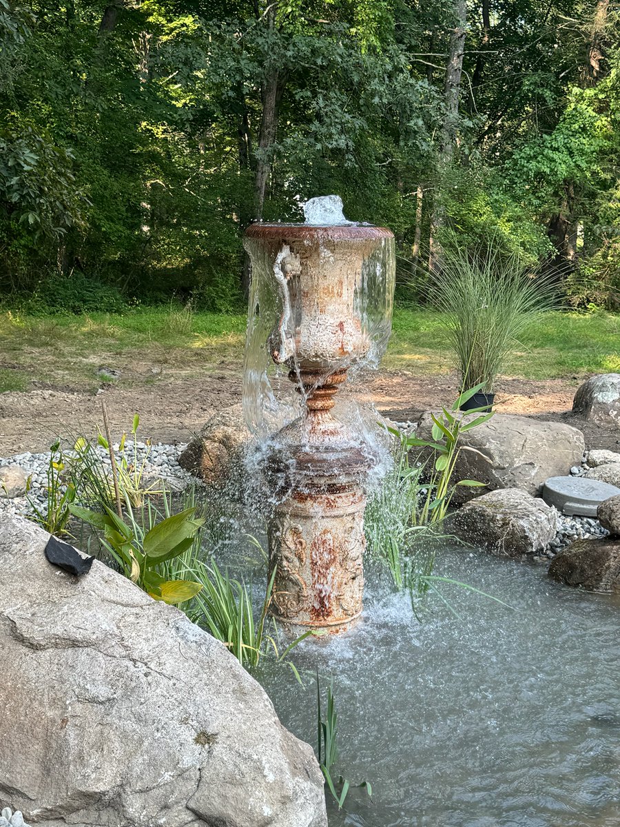 GardenStateKoi's tweet image. What if your backyard became your favorite place to be? 💧✨ Every space has potential, it just takes the right vision to bring it to life. We transform outdoor spaces into places you’ll love to relax, unwind, and enjoy. Swipe to see what’s possible 👉 #LandscapeDesign