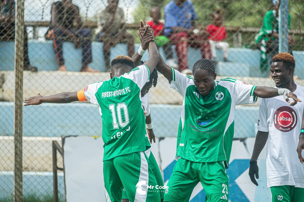 Mubajnr's tweet photo. #AbsaCup | Forest Myooye thrash Barotse Crocs
A brace each from Abraham Tembo and John Mwansa plus a goal from David Monde gave Myooye a huge win at Railway Stadium in Kabwe.
Forest Myooye will face MTN Super League side Mufulira Wanderers in the round of 16. https://t.co/hIwWdavl5E