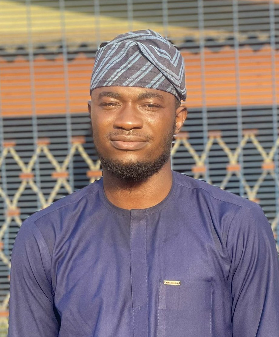 tundey_44 tweet media