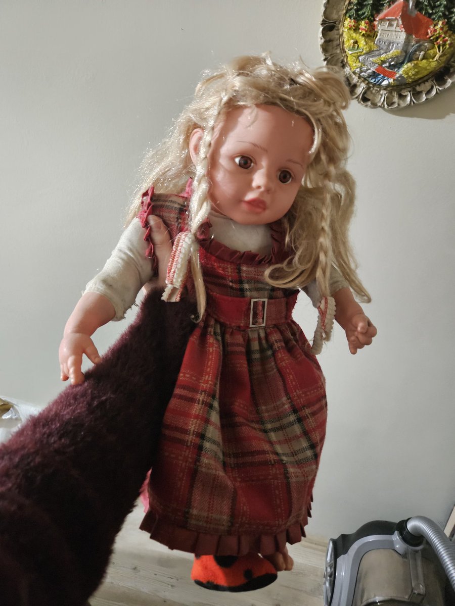 ilerdeki cocuğuma sakladığım tek oyuncağım