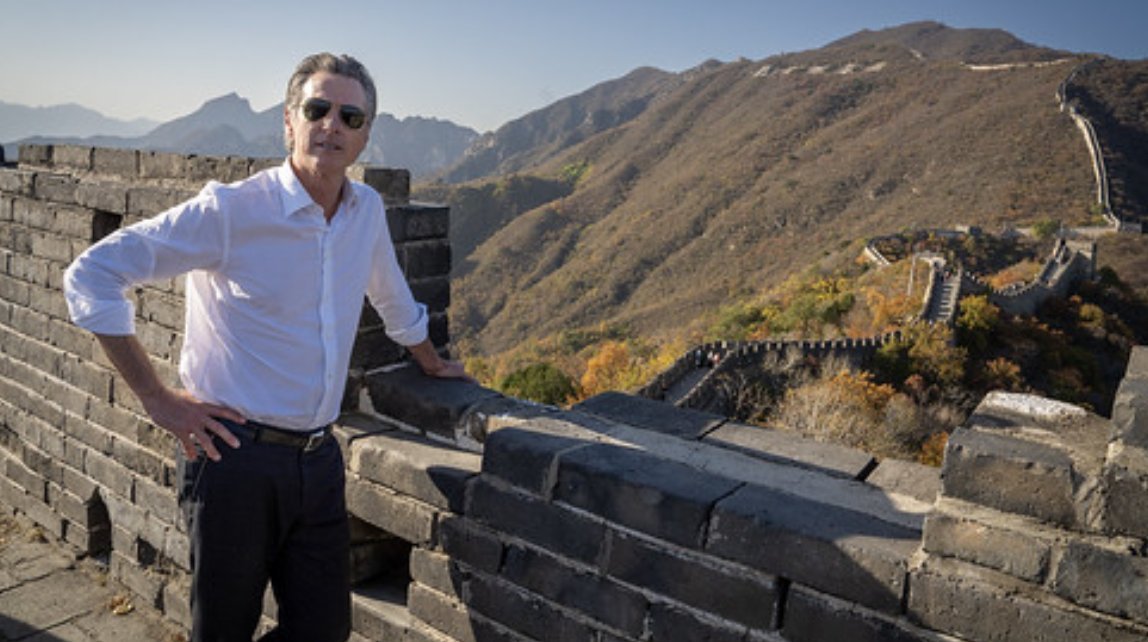 Albergraph tweet media