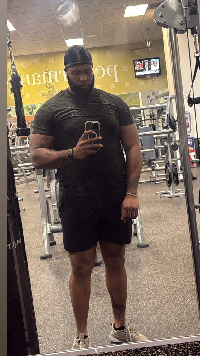 Douglas II tweet media