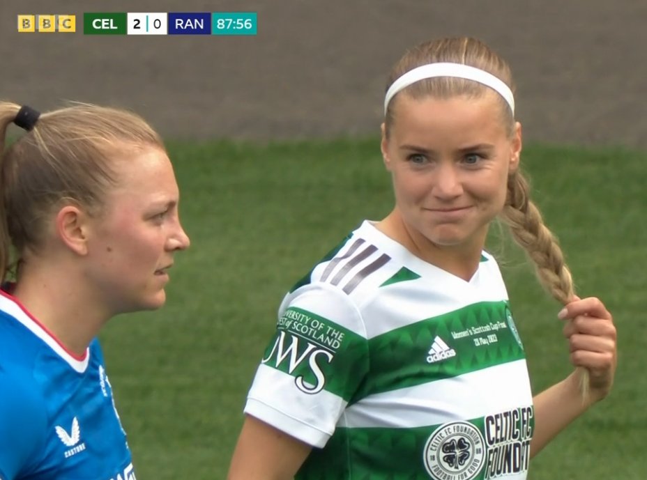 Cú Chris (note to self: DO NOT TWEET) tweet media