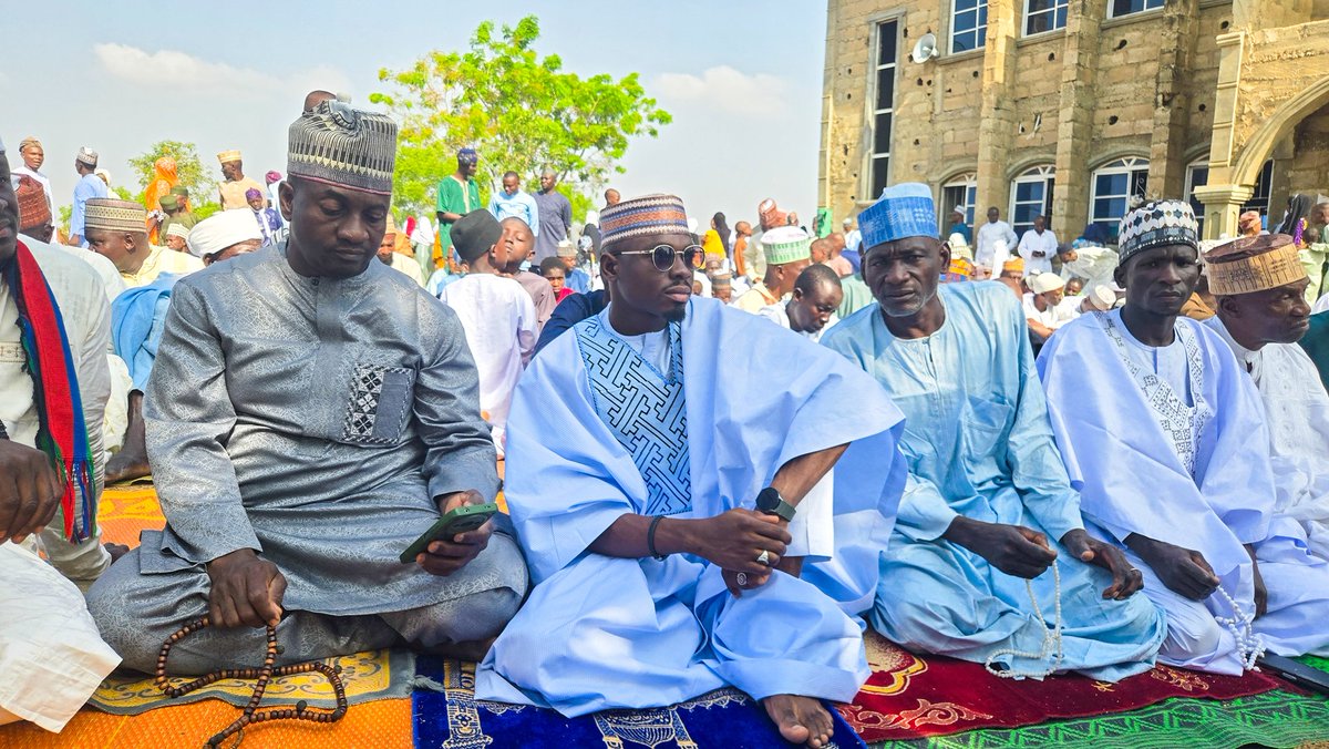 USMAN Lade tweet media