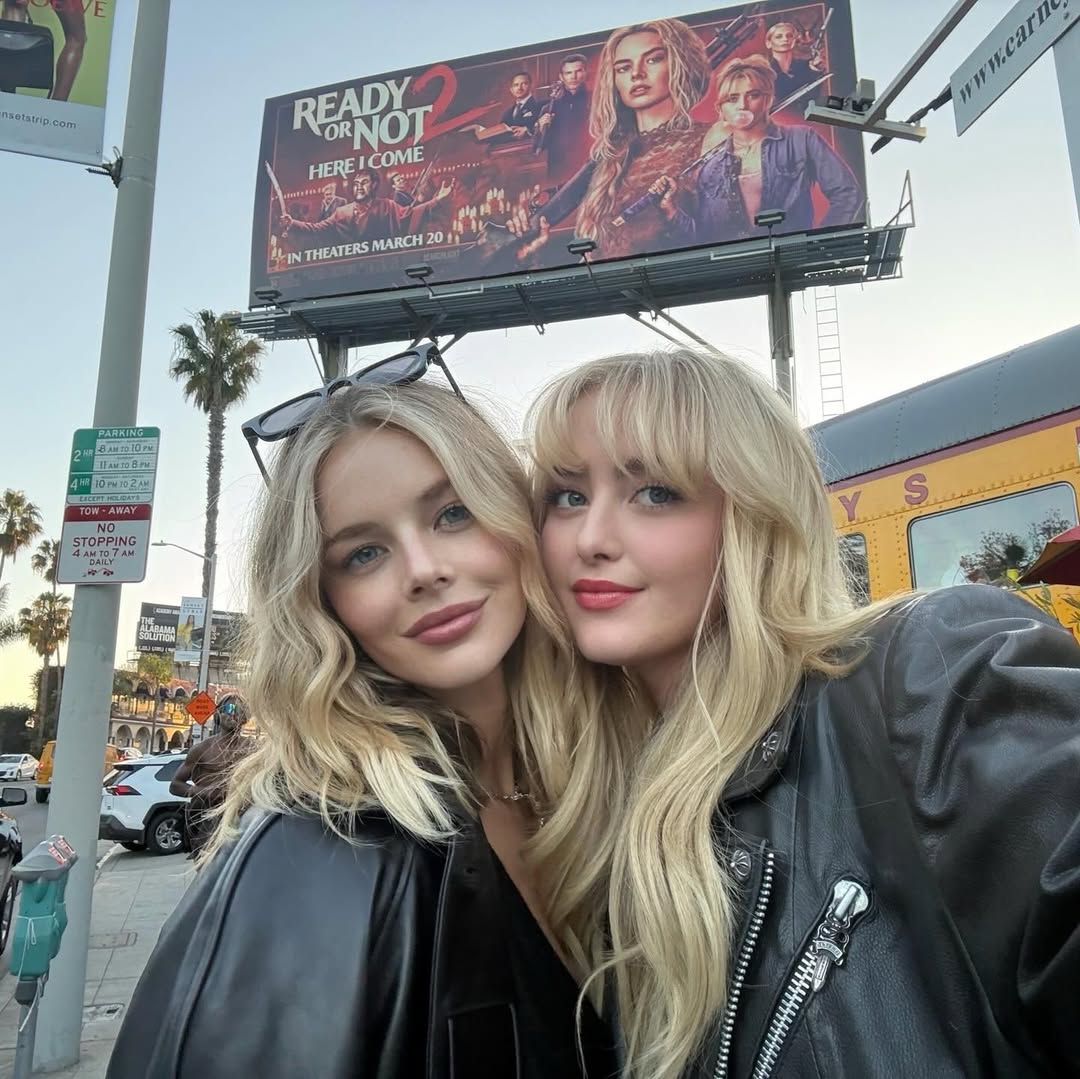 TheCelebHQ's tweet photo. Samara Weaving and Kathryn Newton https://t.co/taA70APAHm