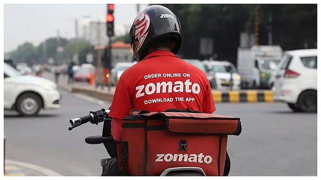 techwithstev's tweet image. Zomato has increased its platform fee to Rs 14.9 per order, a 19 percent hike across users.

(Moneycontrol)

#zomato #technews #TechCommunity