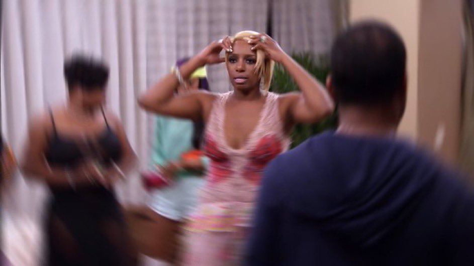 Pebs/Pebbles tweet media