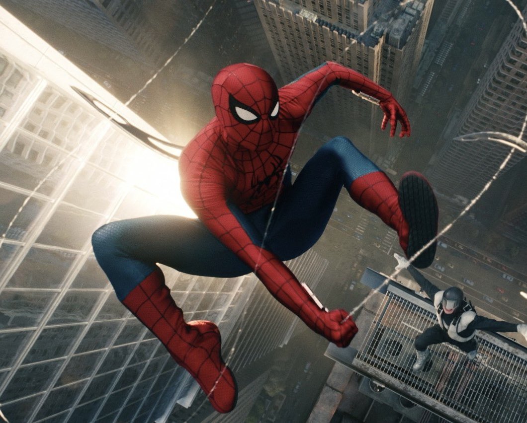 SpiderCam27_'s tweet photo. I’m madly in love with this suit. https://t.co/0W7bqz7r81