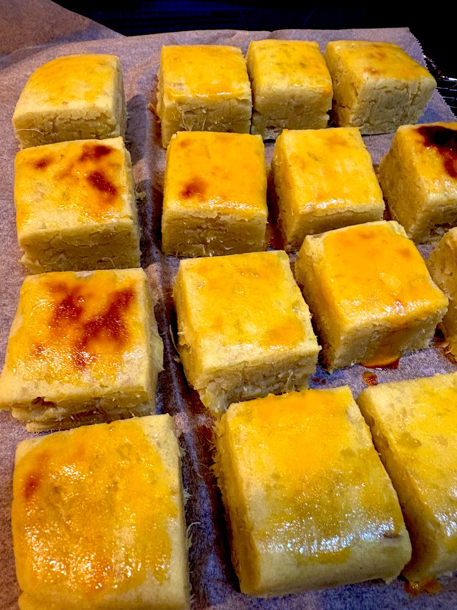 つじもん tweet media