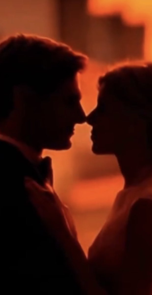 AndaranQueen tweet media