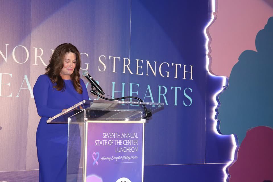 Christina Morales tweet media