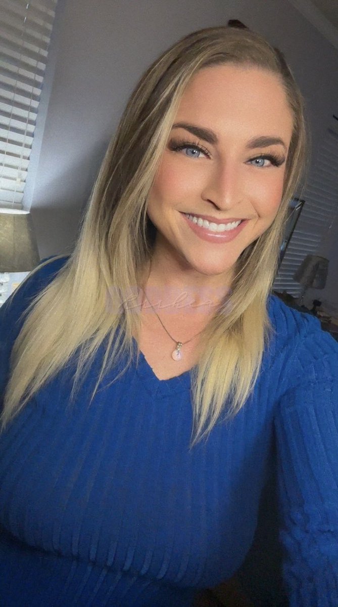 Goddess Rhea tweet media