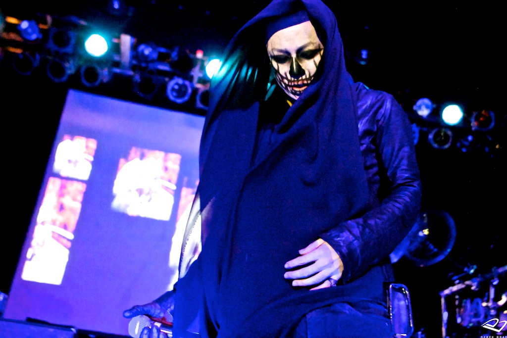 kyo posting tweet media