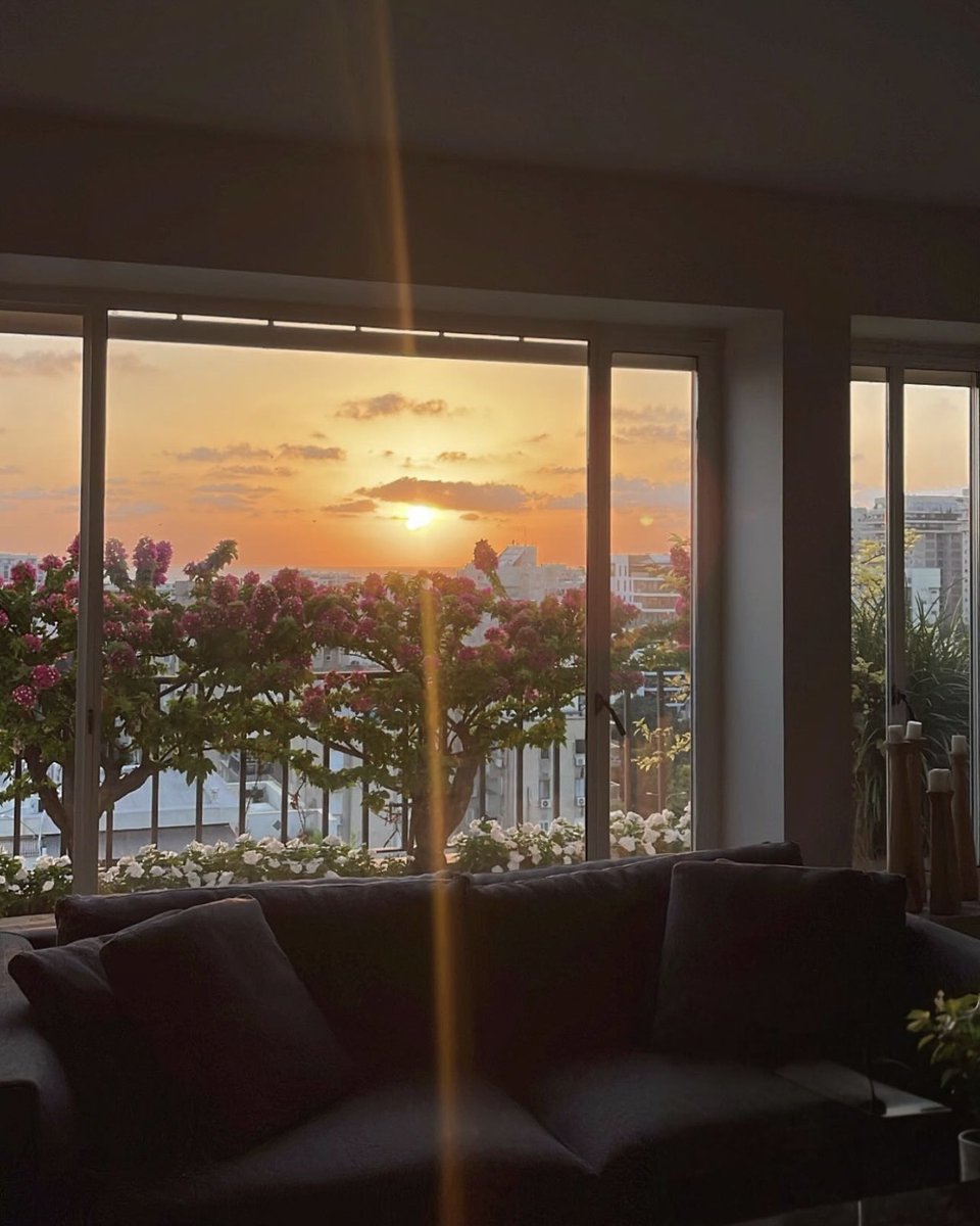 ᥫ᭡𝑵𝒂𝒓𝒂𝒎 tweet media