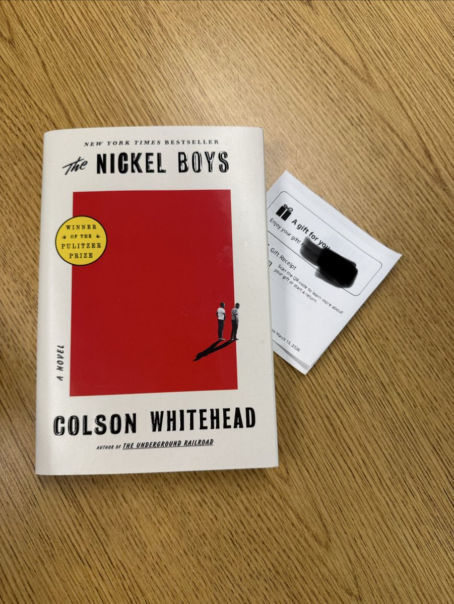 Melissa Darrow tweet media