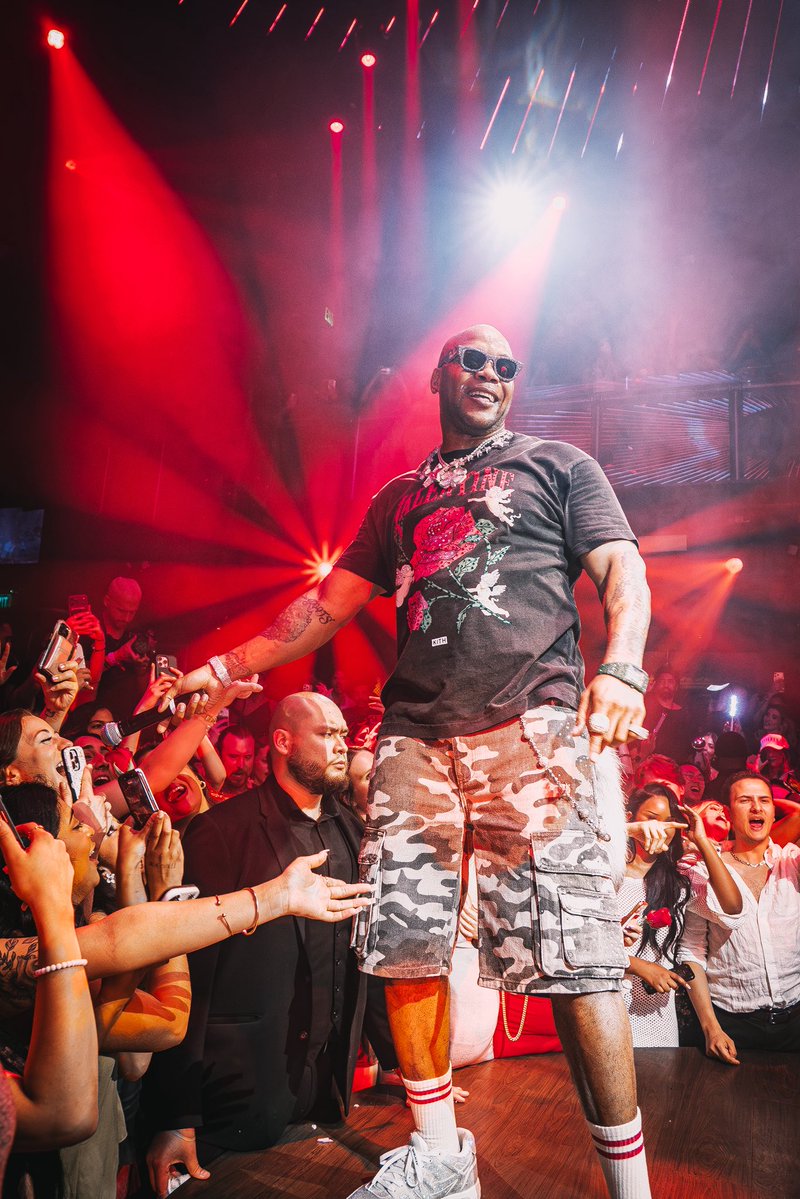 FLO RIDA tweet media