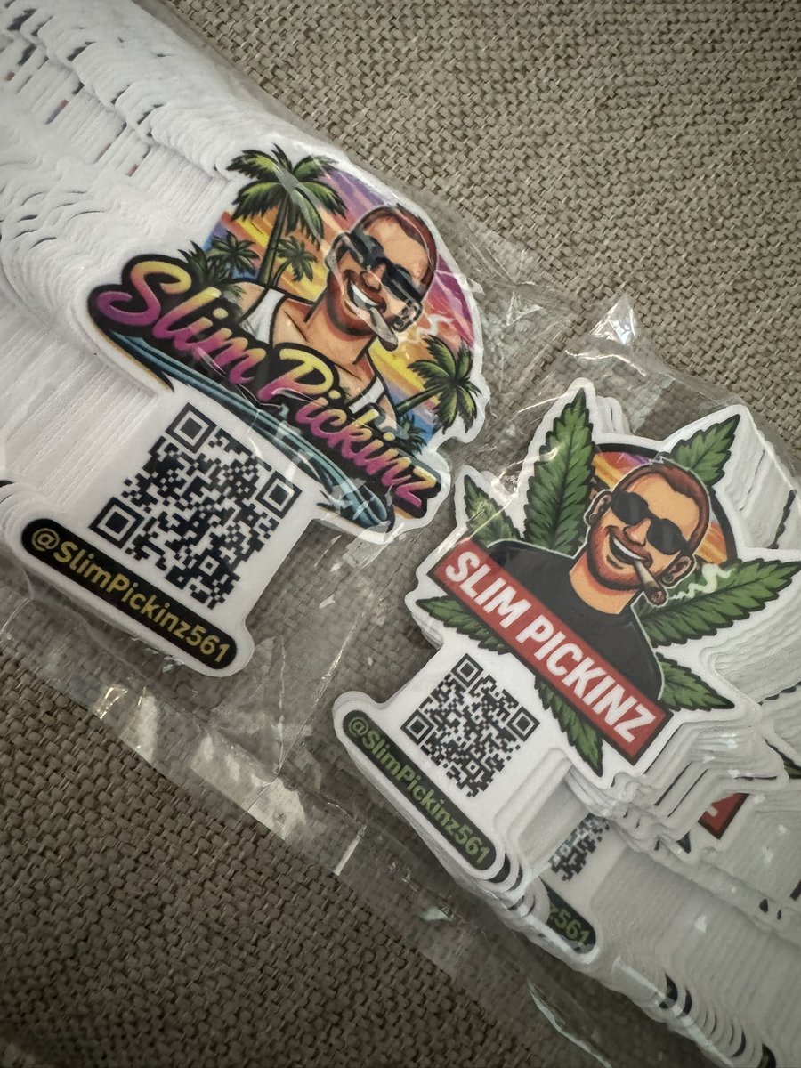 SlimPickinz tweet media