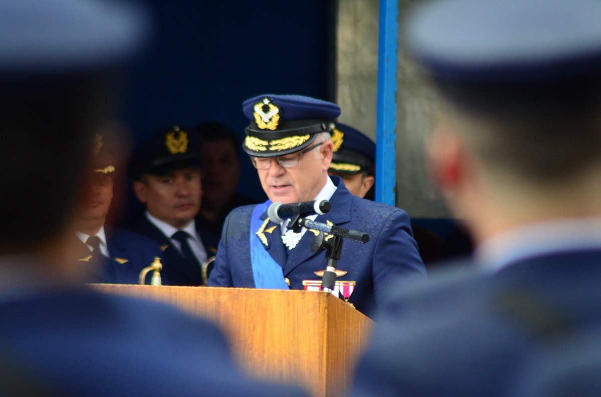 Fuerza Aérea de Chile tweet media